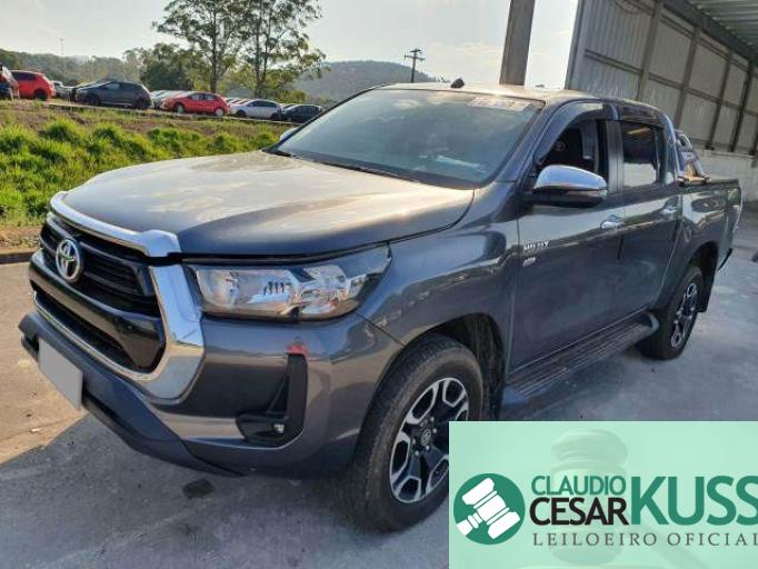 TOYOTA HILUX CD 21/21 TOYOTA HILUX CD 21/21